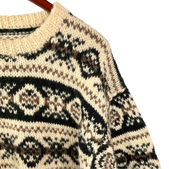 VINTAGE Chunky Wool Knit Pullover - Picture 5 of 9
